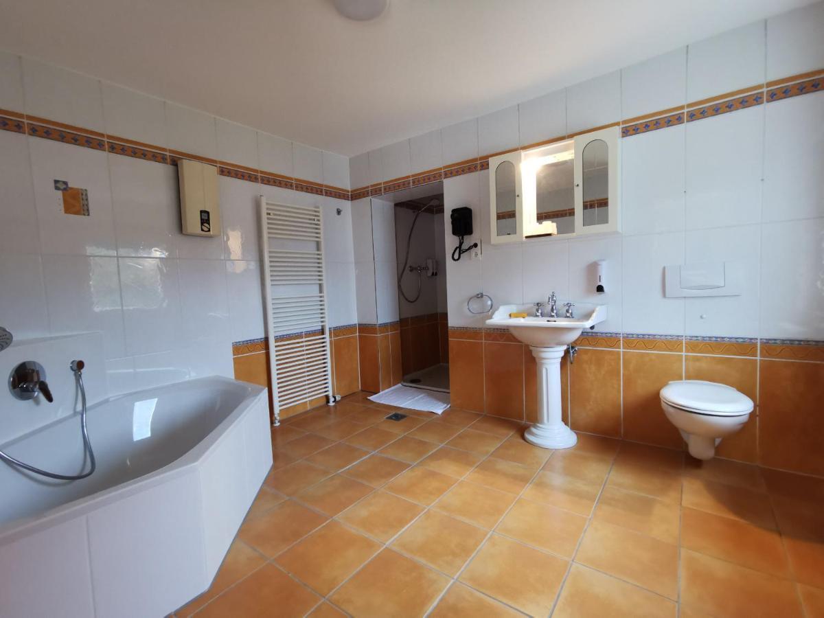 Home Inn Hotel Dormagen Extérieur photo